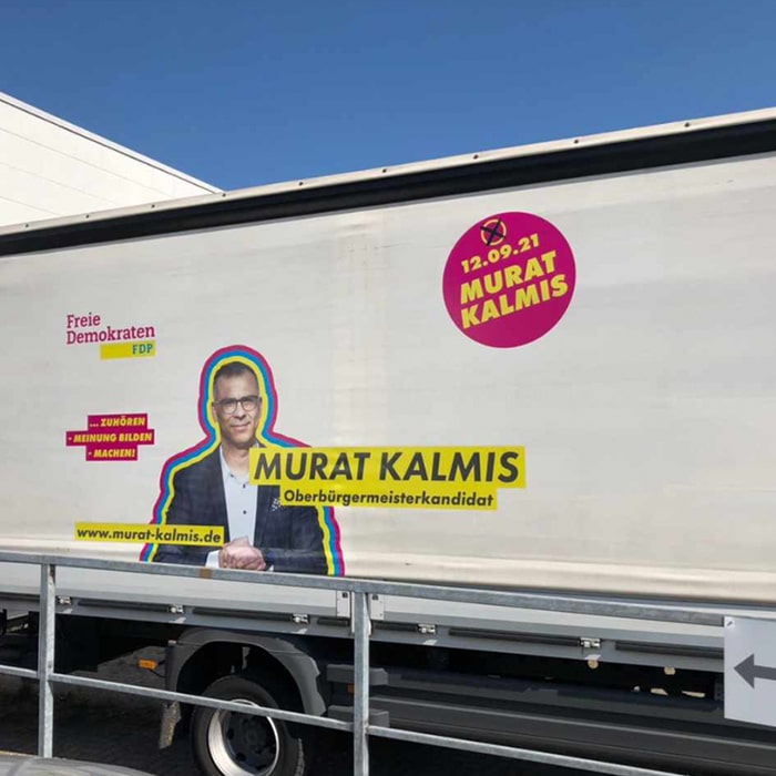 Referenz LKW-Folierung Murat Kalmis FDP | ARTKURAT® Werbeagentur